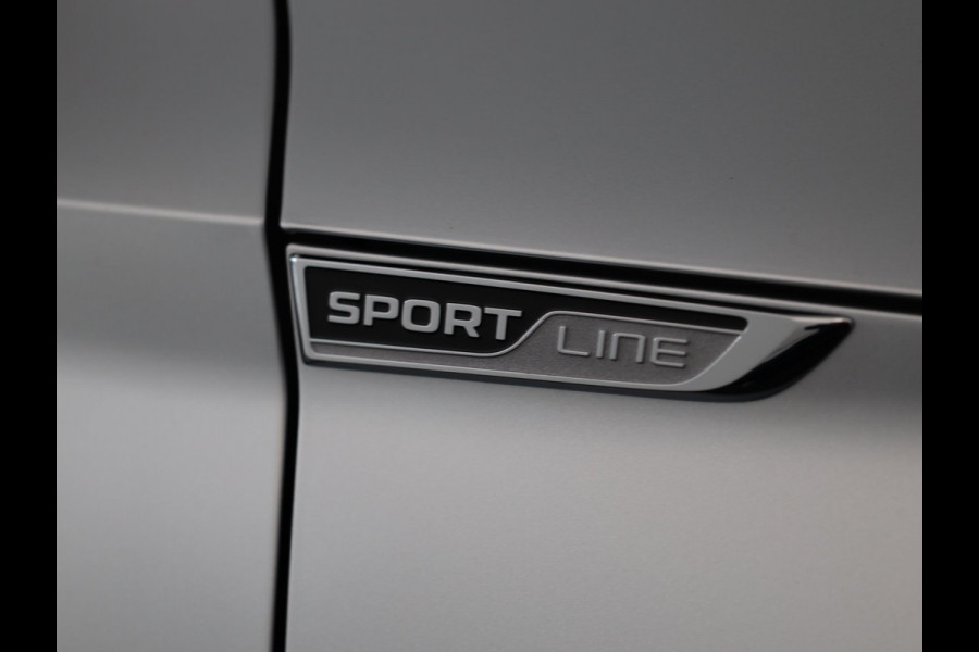 Škoda Superb Combi 1.4 TSI iV Sportline Business 218 pk | Verlengde garantie | Navigatie | Panoramadak | Parkeersensoren | Achteruitrijcamera | Stoelverwarming v/a |