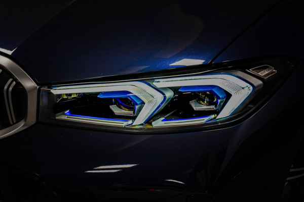 BMW 3 Serie Touring 320i High Executive M-sport |Pano|Memor|Head-Up|Trekhaak