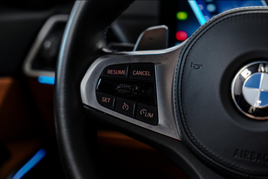 BMW 3 Serie Touring 320i High Executive M-sport |Pano|Memor|Head-Up|Trekhaak