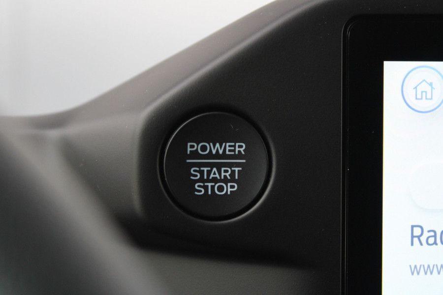 Ford Transit Custom 320 2.0 TDCI L2H1 Trend 136pk - 2x Schuifdeur - Carplay - Camera - Stoelverwarming - LED - 70l tank - Rijklaar