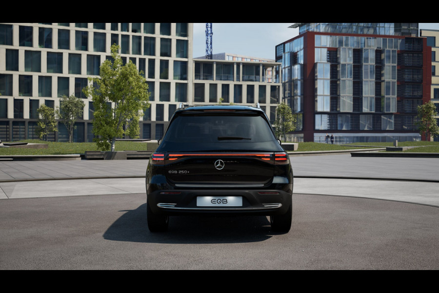 Mercedes-Benz EQB 250+ Business Solution Luxury 7p. 71 kWh | Parkeerpakket met achteruitrijcamera | EASY PACK achterklep | Dodehoekassistent | GUARD 360° Voertuigbescherming Plus | Extra USB-poorten | Verwarmde stoelen vooraan |