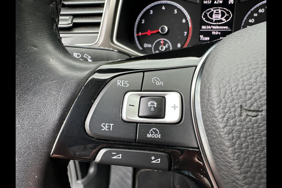 Volkswagen T-Roc 1.0 TSI Style 1eEig|ACC|Navi|Carplay|Climate|Trekhaak