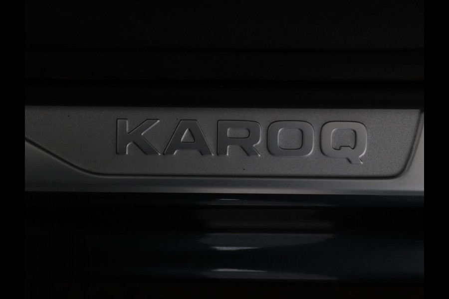 Škoda Karoq 1.0 TSI Business Edition | Panoramadak | Stoelverwarming | Trekhaak | Carplay | Navigatie | Climate control | Parkeerhulp | Cruise control