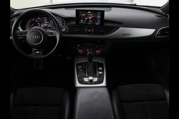 Audi A6 2.0 TFSI quattro S line | Stoelverwarming | Trekhaak | Leder/Alcantara | Camera | Navigatie | Achterbankverwarming | 20'' lichtmetalen velgen | Xenon | Parkeerhulp | Bluetooth
