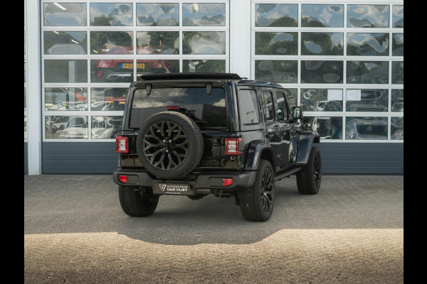Jeep Wrangler Unlimited 4xe 380 Sahara | Uit voorraad leverbaar | MY25 | Sky One-Touch Power Soft Top | 22" Brute velgen | Geel kenteken !