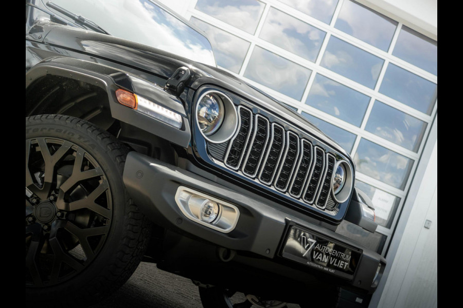 Jeep Wrangler Unlimited 4xe 380 Sahara | Uit voorraad leverbaar | MY25 | Sky One-Touch Power Soft Top | 22" Brute velgen | Geel kenteken !