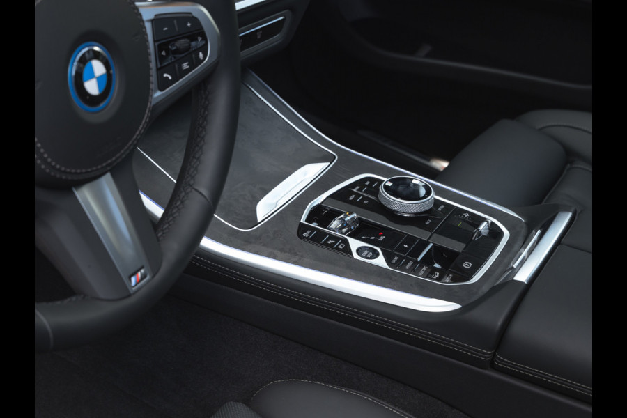 BMW X5 xDrive50e M-Sport Pro - Active Steering - Massage + Ventilatiezetels - Volleder