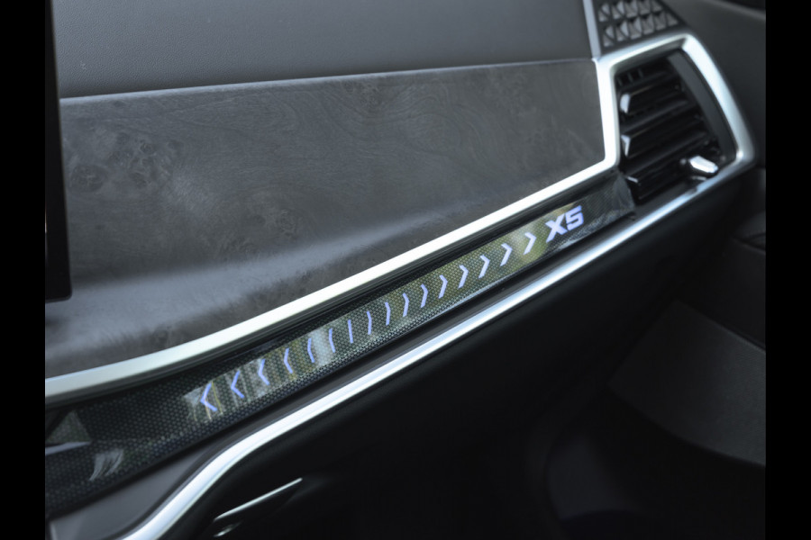 BMW X5 xDrive50e M-Sport Pro - Active Steering - Massage + Ventilatiezetels - Volleder