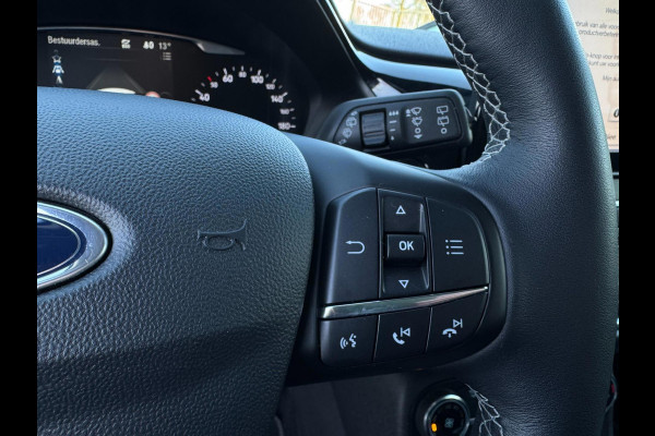 Ford Fiesta 1.0 EcoBoost Titanium NIEUWE RIEM / WINTERPACK / INPARKEREN / LMV / CARPLAY / NAVIGATIE / ACC / CAMERA