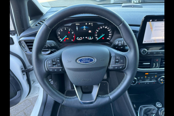 Ford Fiesta 1.0 EcoBoost Titanium NIEUWE RIEM / WINTERPACK / INPARKEREN / LMV / CARPLAY / NAVIGATIE / ACC / CAMERA