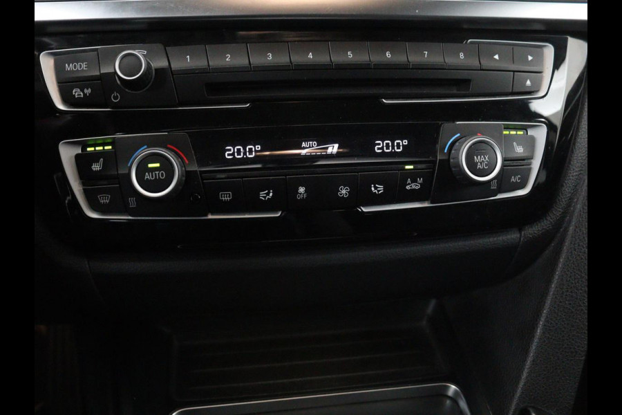 BMW 4 Serie Gran Coupé 420i Sport Line | Stoelverwarming | Full LED | Sportstoelen | Bluetooth | Climate control | Parkeerhulp | Cruise control