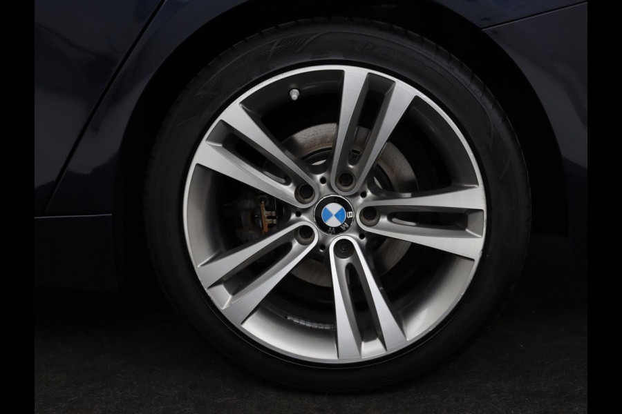 BMW 4 Serie Gran Coupé 420i Sport Line | Stoelverwarming | Full LED | Sportstoelen | Bluetooth | Climate control | Parkeerhulp | Cruise control