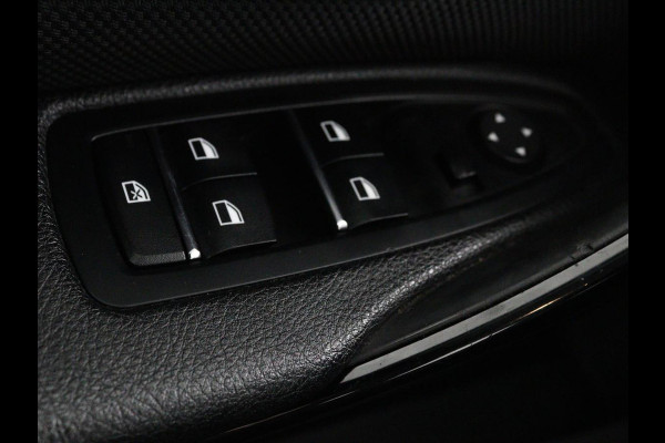 BMW 4 Serie Gran Coupé 420i Sport Line | Stoelverwarming | Full LED | Sportstoelen | Bluetooth | Climate control | Parkeerhulp | Cruise control