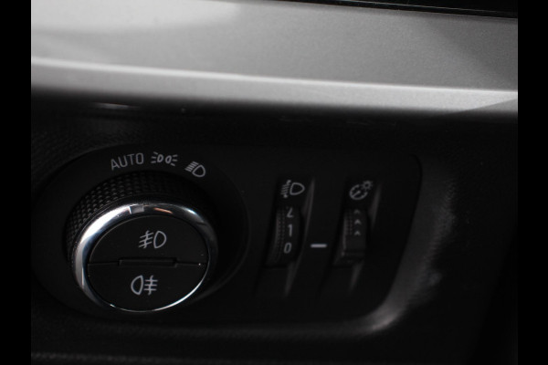 Opel Mokka 1.2 Turbo 130pk Automaat Ultimate Navigatie Apple Carplay/Android Auto Camera Parkeersensoren achter Crusie Control Stoel-en stuurverwarming Ledverlichting Getinte ramen Climate Control