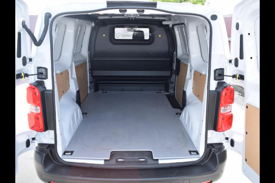 Peugeot Expert L2 2.0 145PK LAADRUIMTE BETIMMERING | CAMERA + SENSOREN | CARPLAY | NAVIGATIE | DIRECT LEVERBAAR