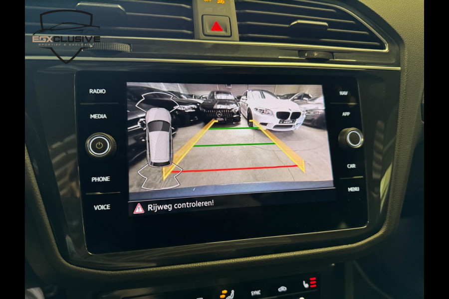 Volkswagen Tiguan 1.5 TSI Elegance PANO | IQ LIGHT| ACC | BLIND | LANE | CAMERA | R-LINE