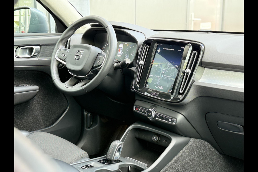 Volvo XC40 2.0 T4 190 PK AUT. Pano|El.Trekhaak|AutoPilot