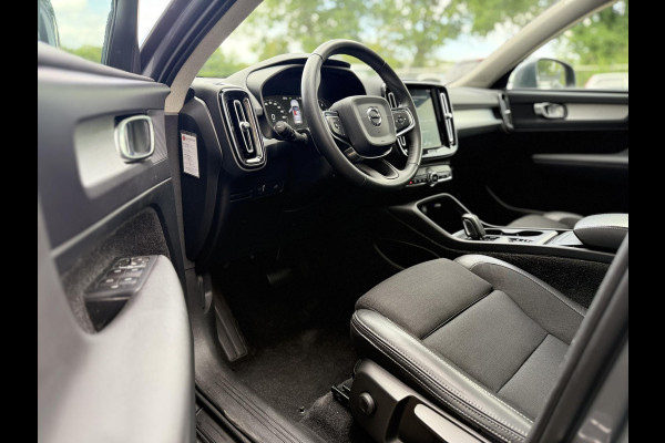 Volvo XC40 2.0 T4 190 PK AUT. Pano|El.Trekhaak|AutoPilot