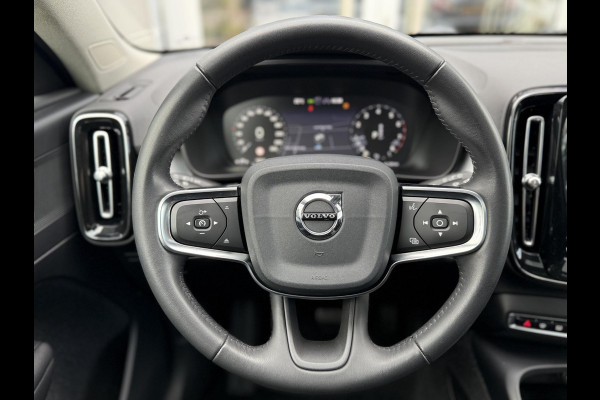 Volvo XC40 2.0 T4 190 PK AUT. Pano|El.Trekhaak|AutoPilot