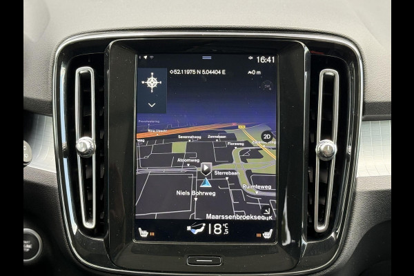 Volvo XC40 2.0 T4 190 PK AUT. Pano|El.Trekhaak|AutoPilot