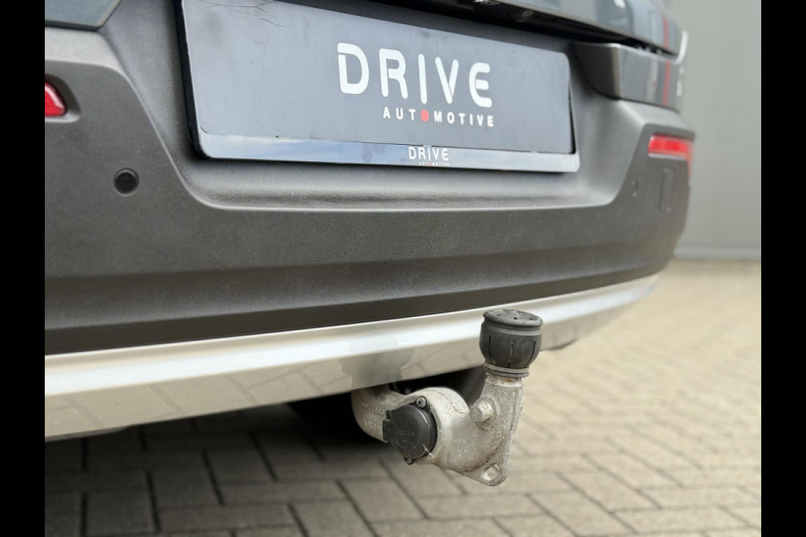 Volvo XC40 2.0 T4 190 PK AUT. Pano|El.Trekhaak|AutoPilot