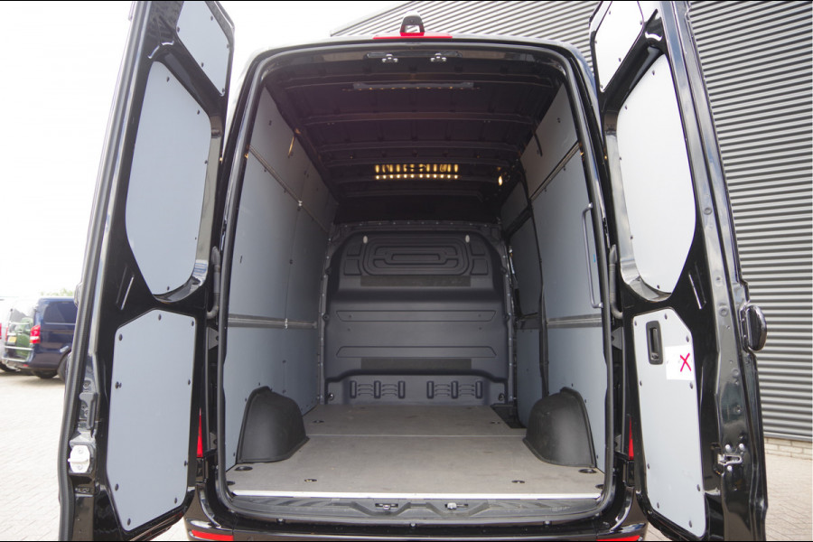 Mercedes-Benz Sprinter 319 3.0 V6 CDI L2H2 AUT. LED, ADAPT. CRUISE, 3.5T TREKHAAK, 38.000KM! 360 CAMERA, MBUX 10.25'', CLIMA, STOELVERWARMING, STANDKAC