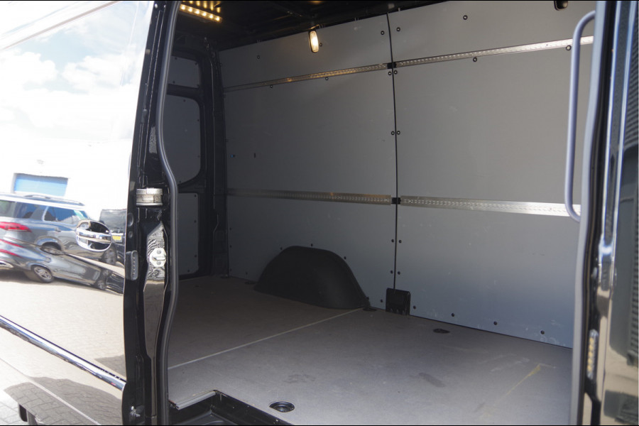 Mercedes-Benz Sprinter 319 3.0 V6 CDI L2H2 AUT. LED, ADAPT. CRUISE, 3.5T TREKHAAK, 38.000KM! 360 CAMERA, MBUX 10.25'', CLIMA, STOELVERWARMING, STANDKAC