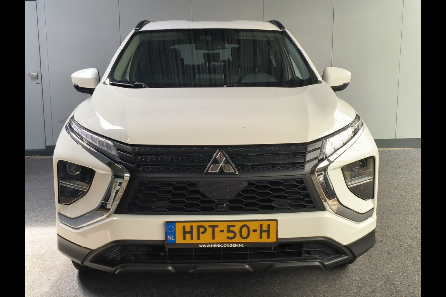 Mitsubishi Eclipse Cross 2.4 PHEV Intense Rijklaar + 12 maanden Bovag-garantie Henk Jongen Auto's in Helmond,  al 50 jaar service zoals 't hoort!