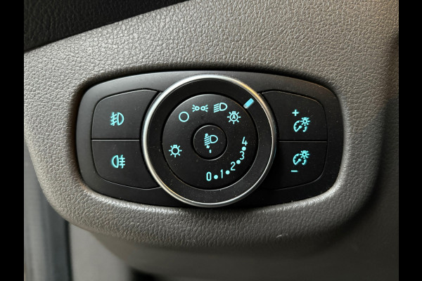 Ford Transit Connect 1.5 EcoBlue L1 - Automaat - Trekhaak - Carplay - 3 pers