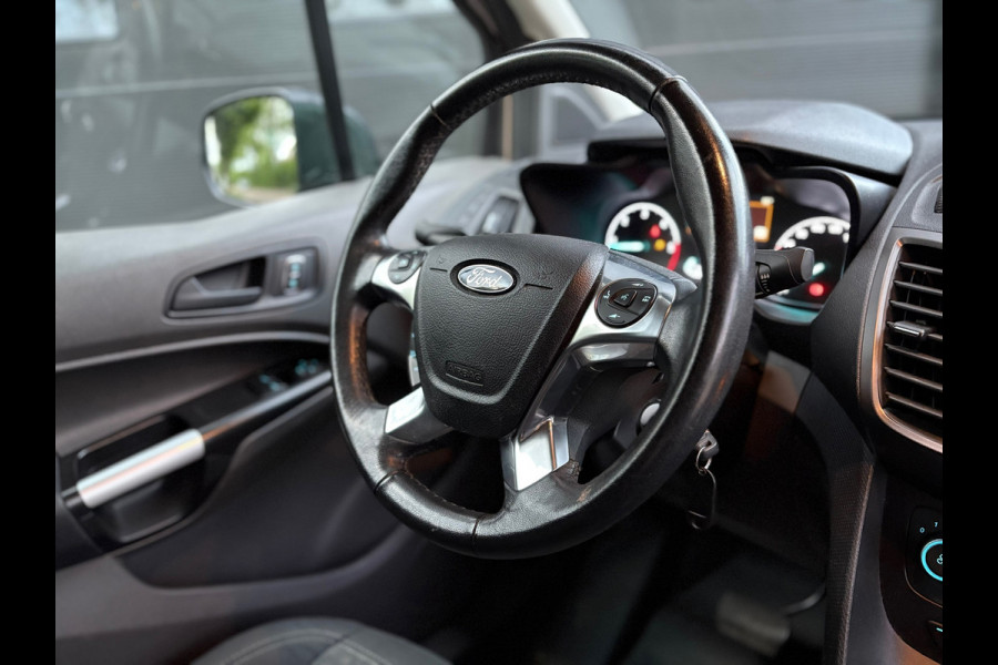 Ford Transit Connect 1.5 EcoBlue L1 - Automaat - Trekhaak - Carplay - 3 pers