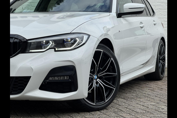 BMW 3 Serie Touring 320i High Exec. M-Sport individual Sfeer Leder Camera Pdc v+a Trekhaak Led
