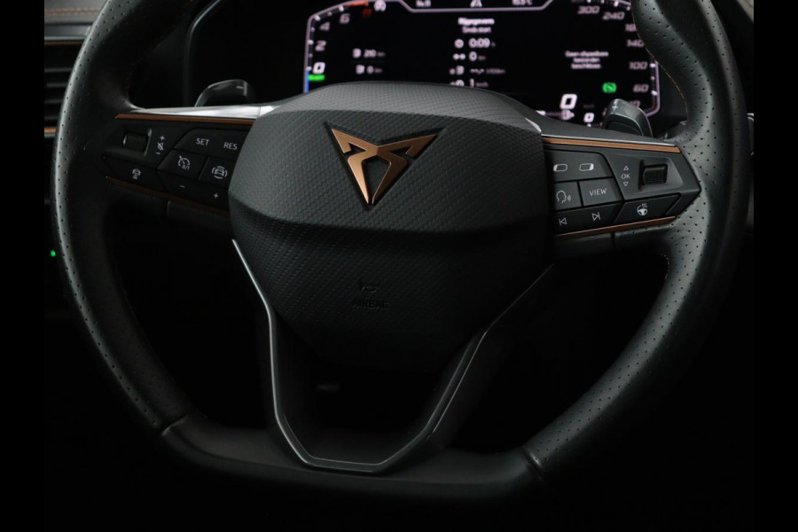 CUPRA Formentor 1.4 e-Hybrid | Leder | Stoel & stuurverwarming | Adaptive cruise | Memory | Full LED | Keyless | Sfeerverlichting | Bluetooth