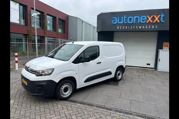 Citroën Berlingo 1.2 PureTech Club AIRCO I NAVIGATIE I APPLE CARPLAY I PDC I MULTIMEDIA I BETIMMERING LAADRUIMTE