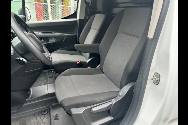 Citroën Berlingo 1.2 PureTech Club AIRCO I NAVIGATIE I APPLE CARPLAY I PDC I MULTIMEDIA I BETIMMERING LAADRUIMTE