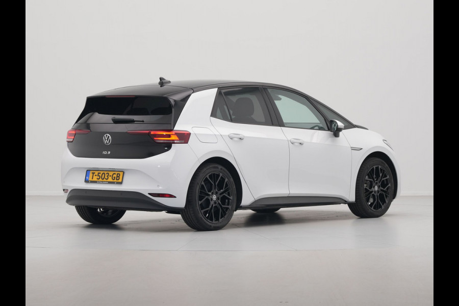 Volkswagen ID.3 Pure 150pk 45 kWh Navigatie Stuurverwarming Clima Led 124
