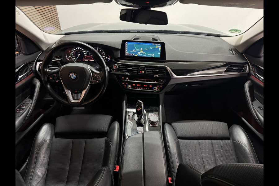 BMW 5 Serie Touring 520i High Executive Sportline | Leer | 360° Camera | Trekhaak