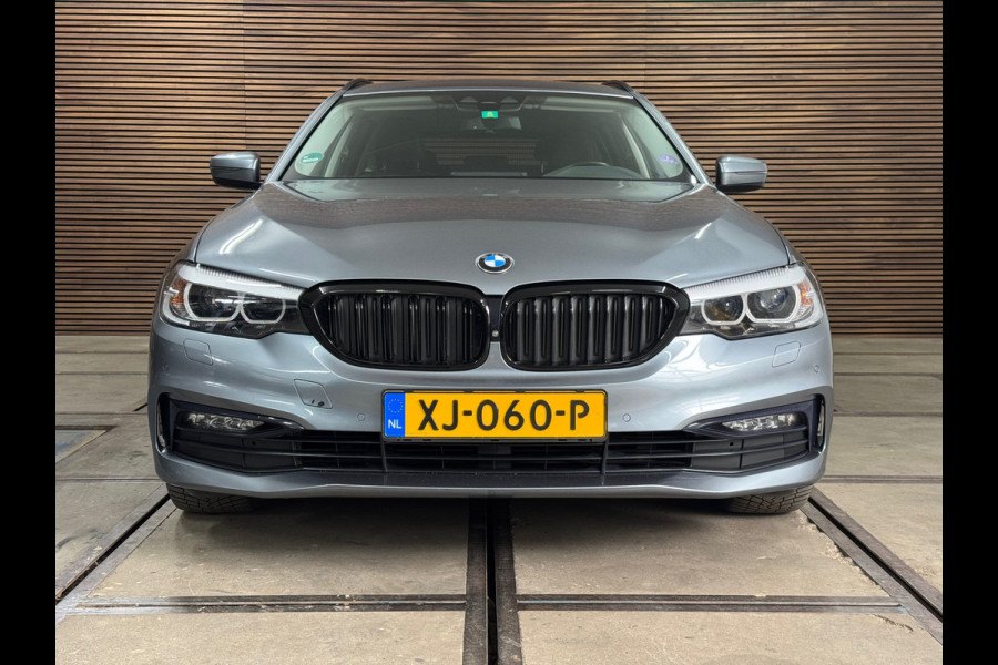 BMW 5 Serie Touring 520i High Executive Sportline | Leer | 360° Camera | Trekhaak