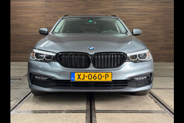 BMW 5 Serie Touring 520i High Executive Sportline | Leer | 360° Camera | Trekhaak
