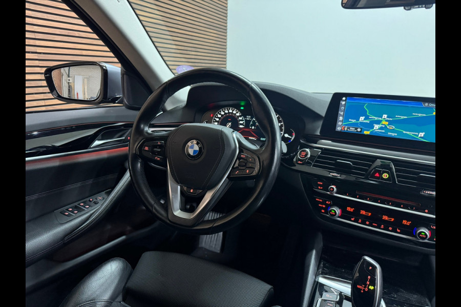 BMW 5 Serie Touring 520i High Executive Sportline | Leer | 360° Camera | Trekhaak