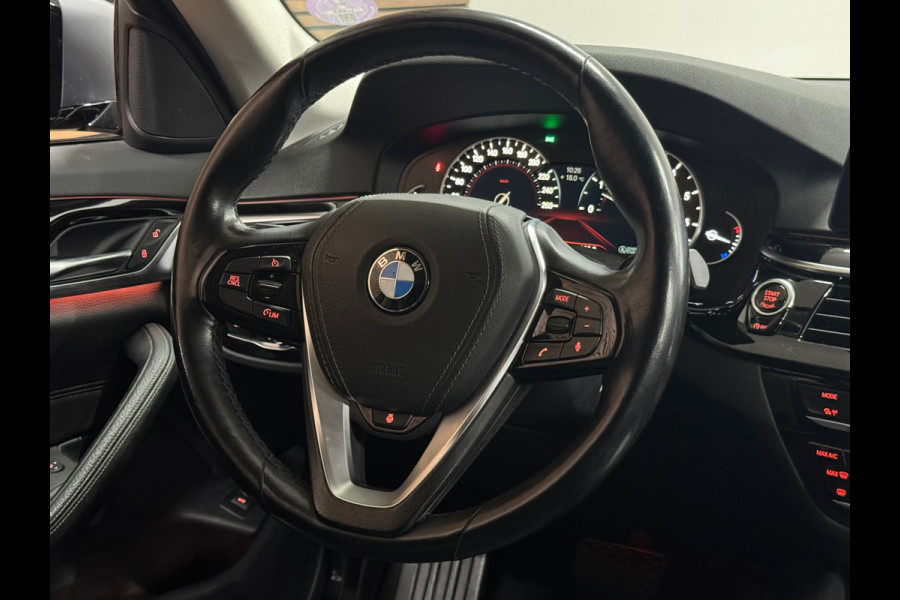 BMW 5 Serie Touring 520i High Executive Sportline | Leer | 360° Camera | Trekhaak