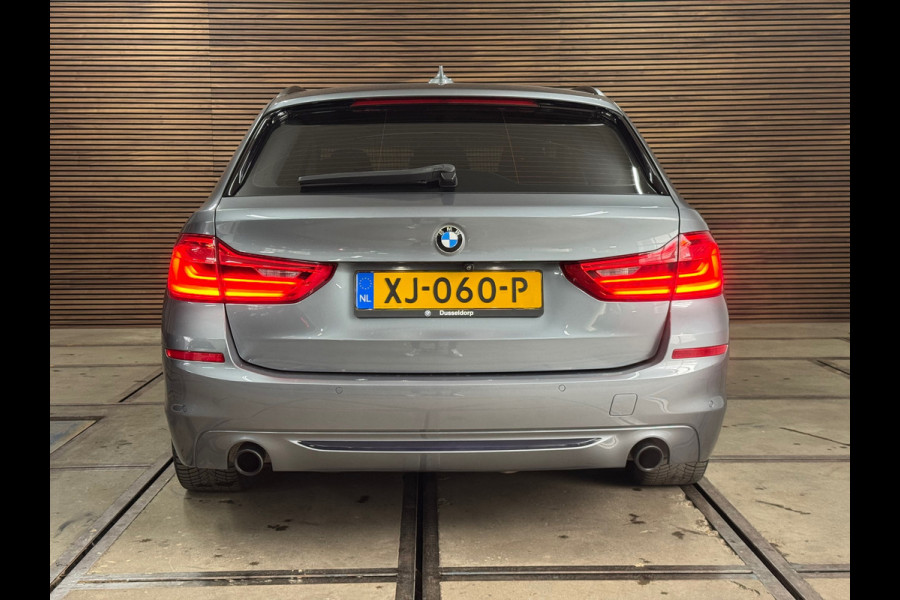 BMW 5 Serie Touring 520i High Executive Sportline | Leer | 360° Camera | Trekhaak
