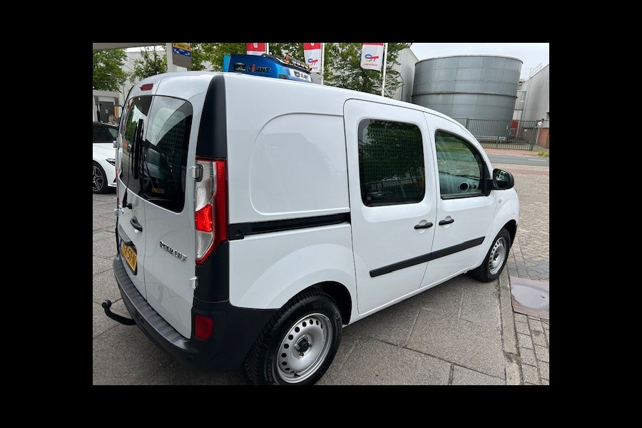Renault Kangoo 1.5 dCi 75 Energy Comfort AIRCO I MULTIMEDIA I TREKHAAK I 1e EIGENAAR I COMPLETE ONDERHOUDSHISTORIE