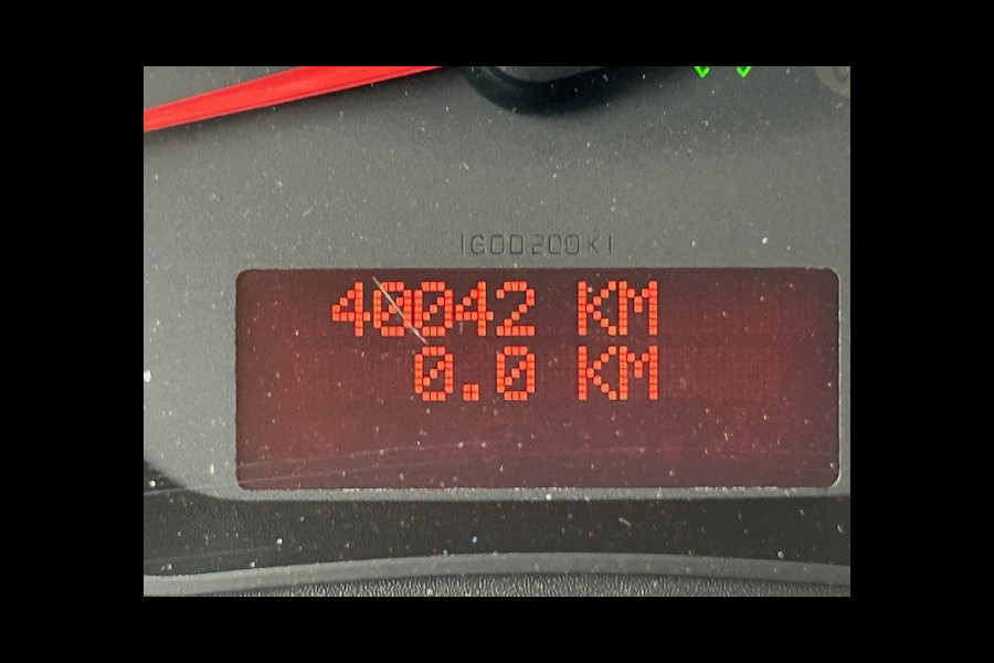 Renault Kangoo 1.5 dCi 75 Energy Comfort AIRCO I MULTIMEDIA I TREKHAAK I 1e EIGENAAR I COMPLETE ONDERHOUDSHISTORIE
