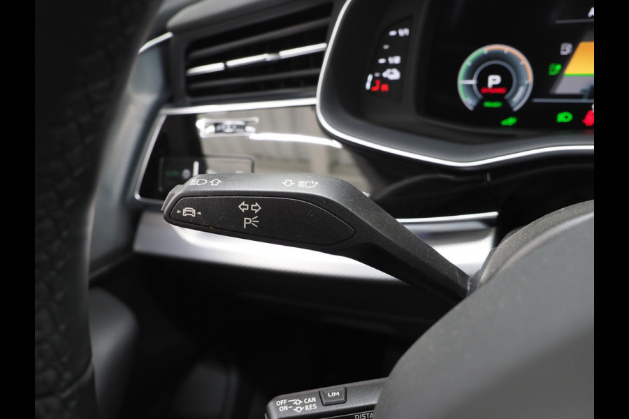 Audi Q7 55 TFSIe Quattro | Virtual Cockpit | Luchtvering | Camera | Adaptive Cruise | Trekhaak