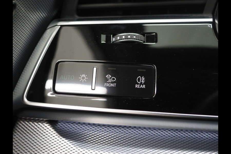 Audi Q7 55 TFSIe Quattro | Virtual Cockpit | Luchtvering | Camera | Adaptive Cruise | Trekhaak