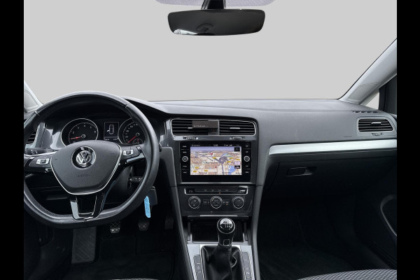 Volkswagen Golf 1.0 TSI Trendline | navigatie |  Apple Carplay/Android Auto | climate control