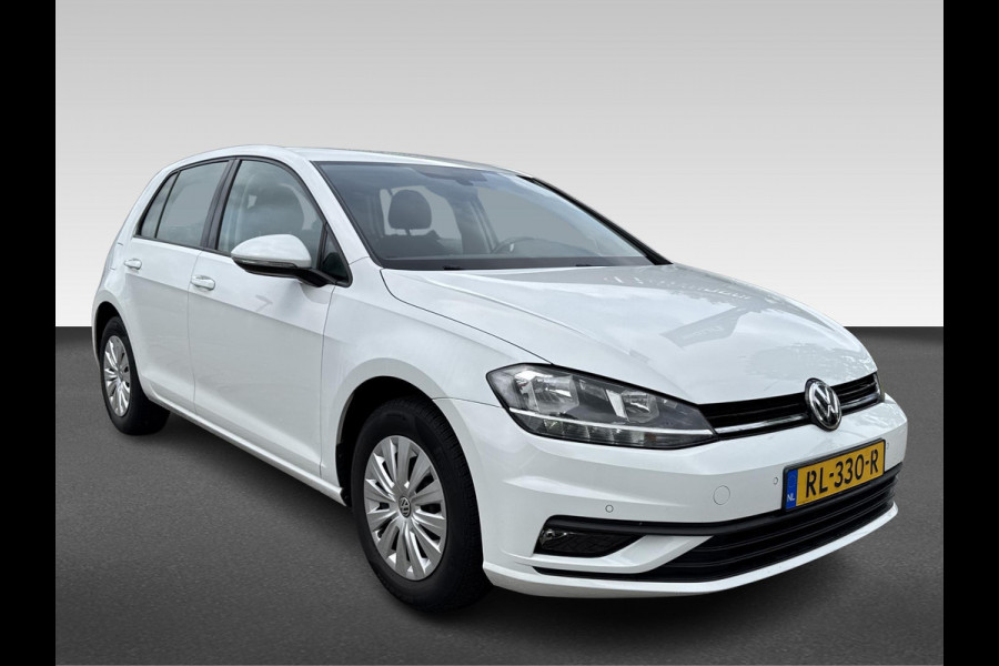 Volkswagen Golf 1.0 TSI Trendline | navigatie |  Apple Carplay/Android Auto | climate control