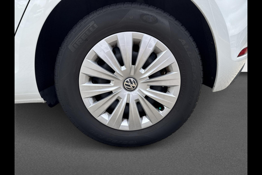 Volkswagen Golf 1.0 TSI Trendline | navigatie |  Apple Carplay/Android Auto | climate control