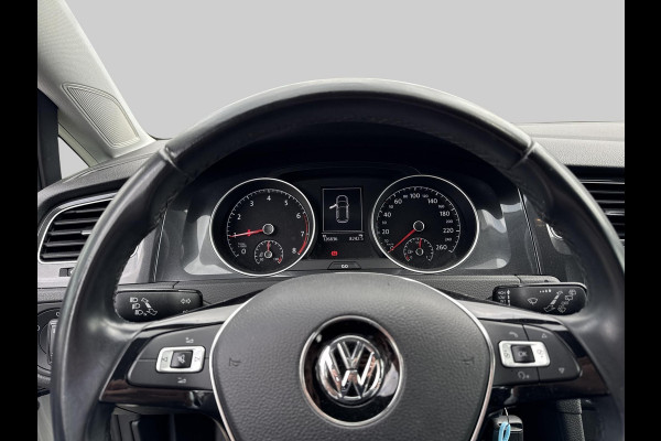 Volkswagen Golf 1.0 TSI Trendline | navigatie |  Apple Carplay/Android Auto | climate control