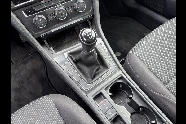 Volkswagen Golf 1.0 TSI Trendline | navigatie |  Apple Carplay/Android Auto | climate control
